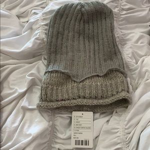 NEW Urban outfitters grey winter beanie hat